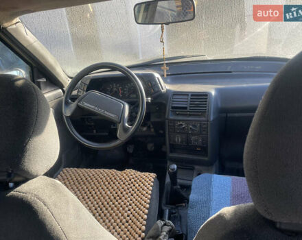 Бежевый ВАЗ 2110, объемом двигателя 0 л и пробегом 300 тыс. км за 600 $, фото 6 на Automoto.ua