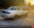 Бежевый ВАЗ 2110, объемом двигателя 1.6 л и пробегом 270 тыс. км за 1150 $, фото 2 на Automoto.ua