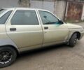 Бежевый ВАЗ 2110, объемом двигателя 1.6 л и пробегом 451 тыс. км за 2000 $, фото 3 на Automoto.ua