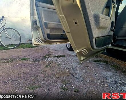 Бежевый ВАЗ 2110, объемом двигателя 1.6 л и пробегом 147 тыс. км за 2150 $, фото 7 на Automoto.ua