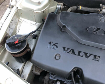 Бежевый ВАЗ 2110, объемом двигателя 1.6 л и пробегом 125 тыс. км за 2850 $, фото 17 на Automoto.ua