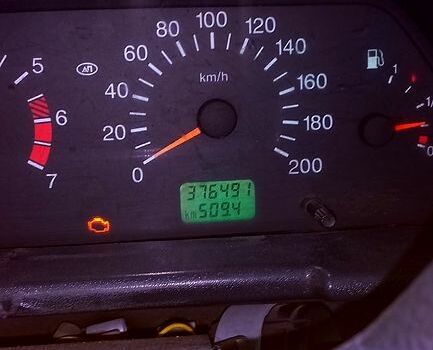 Бежевый ВАЗ 2110, объемом двигателя 1.6 л и пробегом 375 тыс. км за 1400 $, фото 5 на Automoto.ua