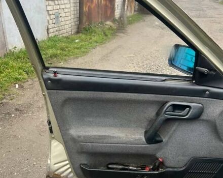 Бежевый ВАЗ 2110, объемом двигателя 1.6 л и пробегом 451 тыс. км за 2000 $, фото 37 на Automoto.ua