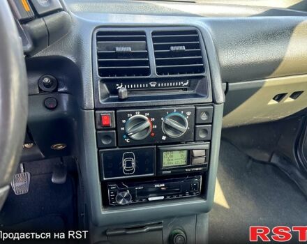 Бежевый ВАЗ 2110, объемом двигателя 1.6 л и пробегом 147 тыс. км за 2150 $, фото 5 на Automoto.ua