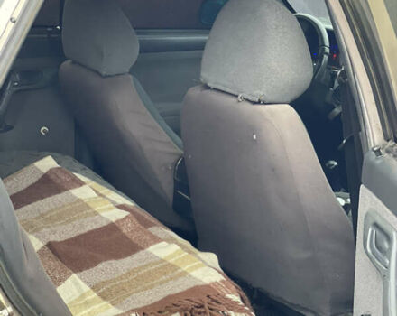 Бежевый ВАЗ 2110, объемом двигателя 1.6 л и пробегом 318 тыс. км за 1550 $, фото 7 на Automoto.ua