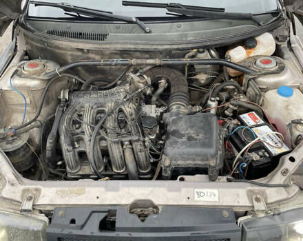 Бежевый ВАЗ 2110, объемом двигателя 1.6 л и пробегом 318 тыс. км за 1550 $, фото 11 на Automoto.ua