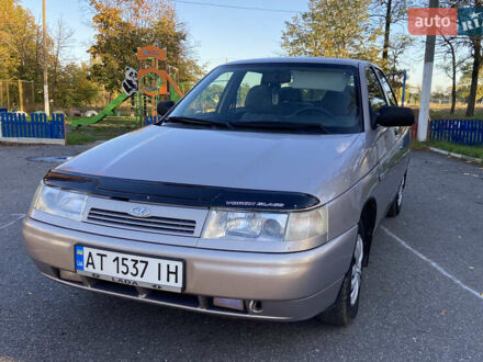ВАЗ 2110 2007 в Новом Буге на Automoto.ua Бежевый ВАЗ 2110, объемом двигателя 1.6 л и пробегом 105 тыс. км за 2750 $, фото 1 на Automoto.ua