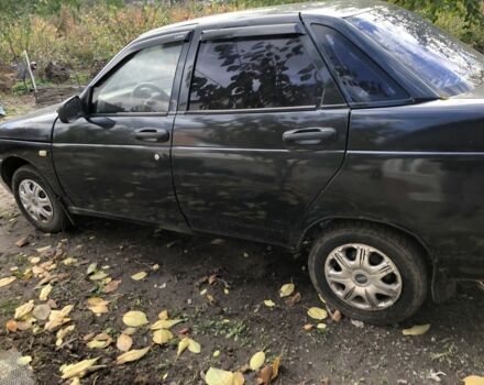 Черный ВАЗ 2110, объемом двигателя 1.5 л и пробегом 264 тыс. км за 950 $, фото 3 на Automoto.ua