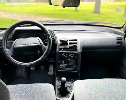 Черный ВАЗ 2110, объемом двигателя 1.5 л и пробегом 230 тыс. км за 1800 $, фото 4 на Automoto.ua