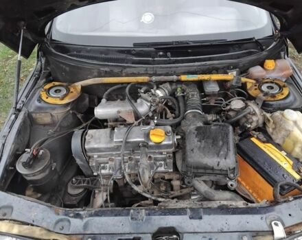 Чорний ВАЗ 2110, об'ємом двигуна 1.5 л та пробігом 350 тис. км за 850 $, фото 7 на Automoto.ua