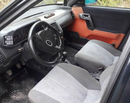 Черный ВАЗ 2110, объемом двигателя 1.5 л и пробегом 174 тыс. км за 2300 $, фото 9 на Automoto.ua