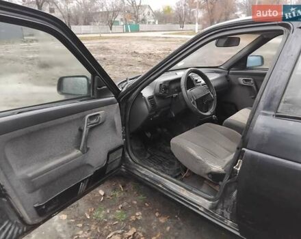Чорний ВАЗ 2110, об'ємом двигуна 1.5 л та пробігом 320 тис. км за 850 $, фото 2 на Automoto.ua