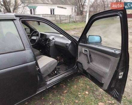 Чорний ВАЗ 2110, об'ємом двигуна 1.5 л та пробігом 320 тис. км за 850 $, фото 10 на Automoto.ua