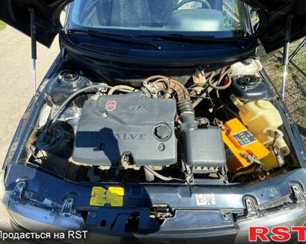 Чорний ВАЗ 2110, об'ємом двигуна 1.6 л та пробігом 176 тис. км за 1850 $, фото 6 на Automoto.ua