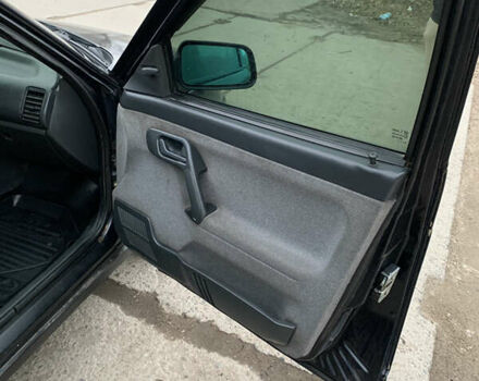 Чорний ВАЗ 2110, об'ємом двигуна 1.6 л та пробігом 153 тис. км за 2400 $, фото 9 на Automoto.ua