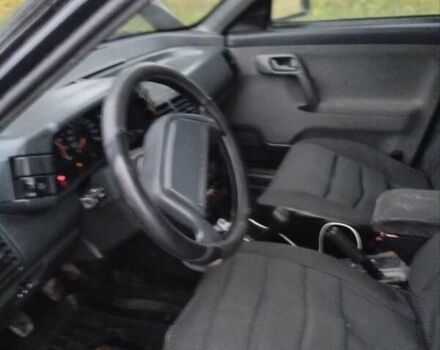 Чорний ВАЗ 2110, об'ємом двигуна 1.6 л та пробігом 197 тис. км за 1850 $, фото 3 на Automoto.ua