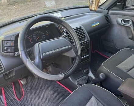 ВАЗ 2110 2005 в Славянске на Automoto.ua Черный ВАЗ 2110, объемом двигателя 1.6 л и пробегом 210 тыс. км за 1700 $, фото 2 на Automoto.ua