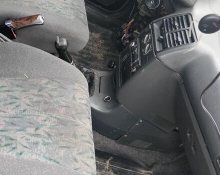 Черный ВАЗ 2110, объемом двигателя 1.5 л и пробегом 330 тыс. км за 355 $, фото 5 на Automoto.ua