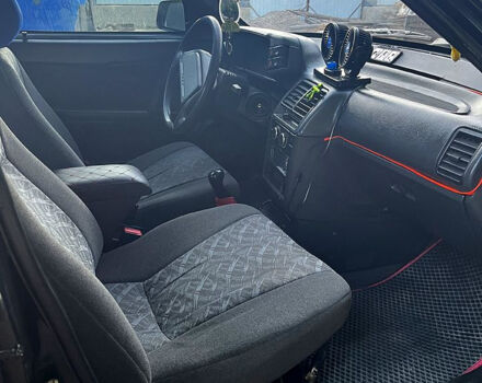 Черный ВАЗ 2110, объемом двигателя 1.6 л и пробегом 0 тыс. км за 2200 $, фото 7 на Automoto.ua