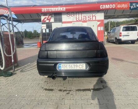 Черный ВАЗ 2110, объемом двигателя 1.6 л и пробегом 300 тыс. км за 900 $, фото 1 на Automoto.ua
