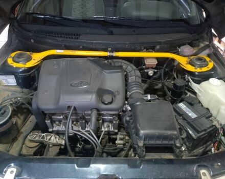 Чорний ВАЗ 2110, об'ємом двигуна 1.6 л та пробігом 235 тис. км за 1500 $, фото 3 на Automoto.ua