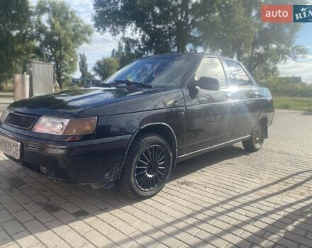 Черный ВАЗ 2110, объемом двигателя 1.6 л и пробегом 300 тыс. км за 900 $, фото 3 на Automoto.ua