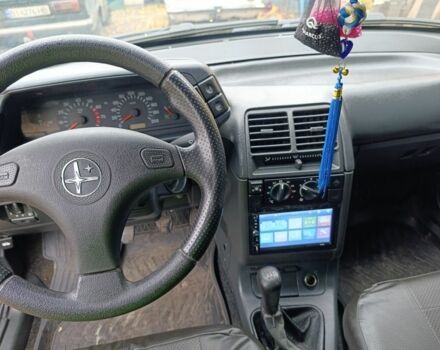 Черный ВАЗ 2110, объемом двигателя 1.6 л и пробегом 230 тыс. км за 1547 $, фото 4 на Automoto.ua