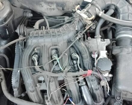 Черный ВАЗ 2110, объемом двигателя 1.6 л и пробегом 411 тыс. км за 1600 $, фото 4 на Automoto.ua