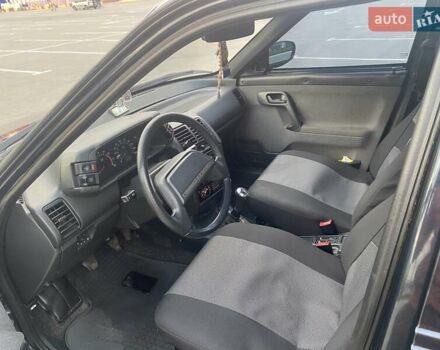 Черный ВАЗ 2110, объемом двигателя 1.6 л и пробегом 127 тыс. км за 3200 $, фото 3 на Automoto.ua