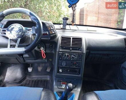 Чорний ВАЗ 2110, об'ємом двигуна 1.6 л та пробігом 93 тис. км за 2600 $, фото 3 на Automoto.ua
