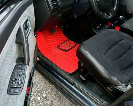 Черный ВАЗ 2110, объемом двигателя 1.6 л и пробегом 204 тыс. км за 1750 $, фото 5 на Automoto.ua