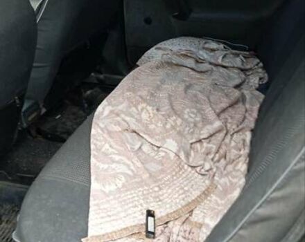 Чорний ВАЗ 2110, об'ємом двигуна 1.6 л та пробігом 320 тис. км за 1000 $, фото 11 на Automoto.ua