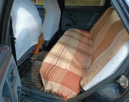 Черный ВАЗ 2110, объемом двигателя 1.6 л и пробегом 211 тыс. км за 2400 $, фото 10 на Automoto.ua