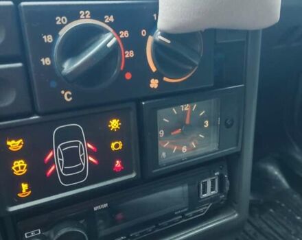 Черный ВАЗ 2110, объемом двигателя 1.6 л и пробегом 160 тыс. км за 1999 $, фото 14 на Automoto.ua