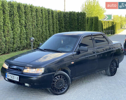 Черный ВАЗ 2110, объемом двигателя 1.6 л и пробегом 50 тыс. км за 1599 $, фото 3 на Automoto.ua
