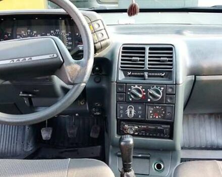 Чорний ВАЗ 2110, об'ємом двигуна 1.6 л та пробігом 182 тис. км за 2100 $, фото 5 на Automoto.ua