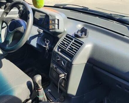 Чорний ВАЗ 2110, об'ємом двигуна 1.6 л та пробігом 396 тис. км за 1900 $, фото 5 на Automoto.ua