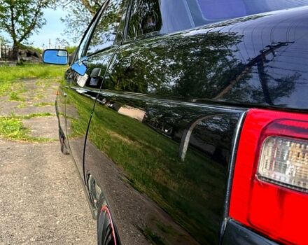 Черный ВАЗ 2110, объемом двигателя 1.6 л и пробегом 182 тыс. км за 1950 $, фото 6 на Automoto.ua