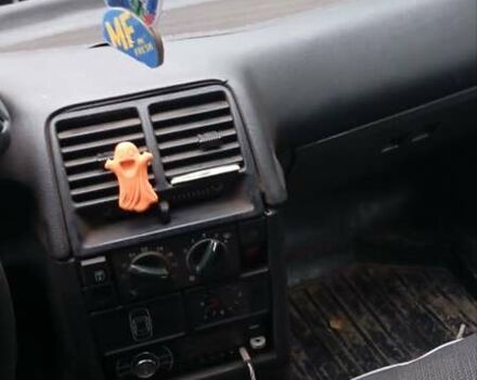 Чорний ВАЗ 2110, об'ємом двигуна 1.6 л та пробігом 320 тис. км за 1000 $, фото 19 на Automoto.ua