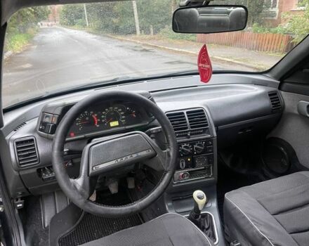 Чорний ВАЗ 2110, об'ємом двигуна 1.6 л та пробігом 165 тис. км за 1550 $, фото 6 на Automoto.ua