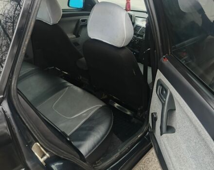 Черный ВАЗ 2110, объемом двигателя 1 л и пробегом 175 тыс. км за 1500 $, фото 7 на Automoto.ua