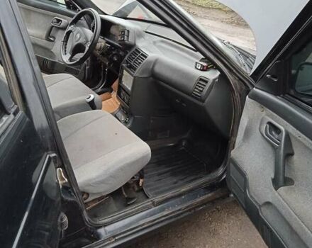 Чорний ВАЗ 2110, об'ємом двигуна 1.6 л та пробігом 214 тис. км за 2000 $, фото 12 на Automoto.ua