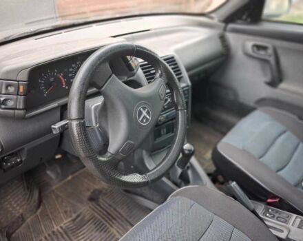 Чорний ВАЗ 2110, об'ємом двигуна 1.6 л та пробігом 248 тис. км за 1000 $, фото 8 на Automoto.ua