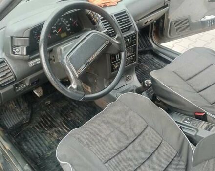 Черный ВАЗ 2110, объемом двигателя 1.6 л и пробегом 221 тыс. км за 1800 $, фото 1 на Automoto.ua