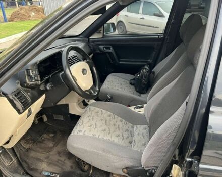 Чорний ВАЗ 2110, об'ємом двигуна 1.6 л та пробігом 163 тис. км за 2200 $, фото 9 на Automoto.ua