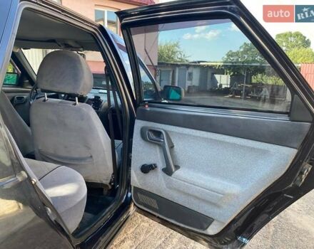 Черный ВАЗ 2110, объемом двигателя 1.6 л и пробегом 170 тыс. км за 2200 $, фото 6 на Automoto.ua