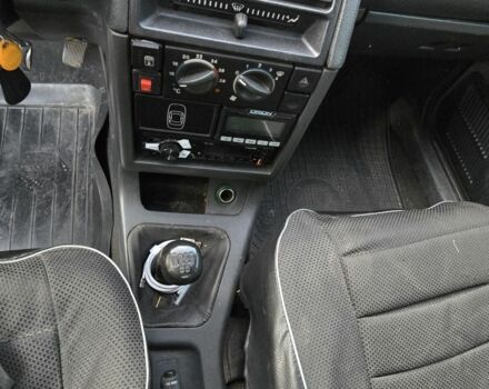 Черный ВАЗ 2110, объемом двигателя 1.6 л и пробегом 348 тыс. км за 2000 $, фото 7 на Automoto.ua