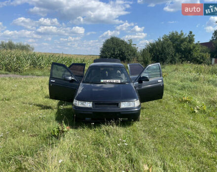 Черный ВАЗ 2110, объемом двигателя 1.6 л и пробегом 260 тыс. км за 2500 $, фото 7 на Automoto.ua