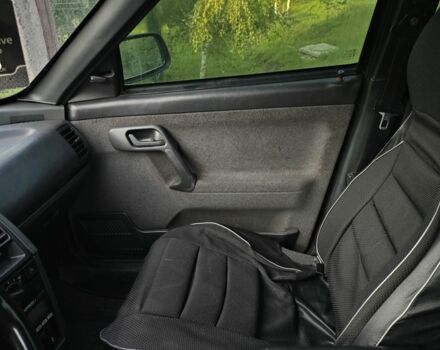 Черный ВАЗ 2110, объемом двигателя 1.6 л и пробегом 348 тыс. км за 2000 $, фото 10 на Automoto.ua