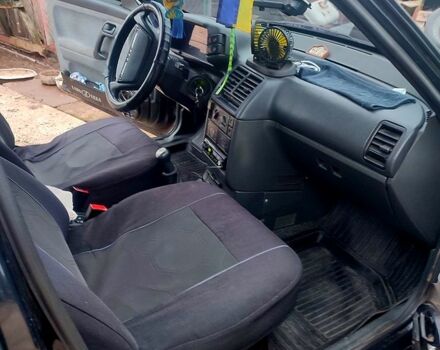 Чорний ВАЗ 2110, об'ємом двигуна 1.6 л та пробігом 261 тис. км за 1800 $, фото 5 на Automoto.ua